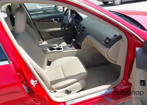 2010 Mercedes-Benz C 300 Luxury 4Matic/Sport 4Matic from USA, damaged, VIN WDDGF8BB1AF409008